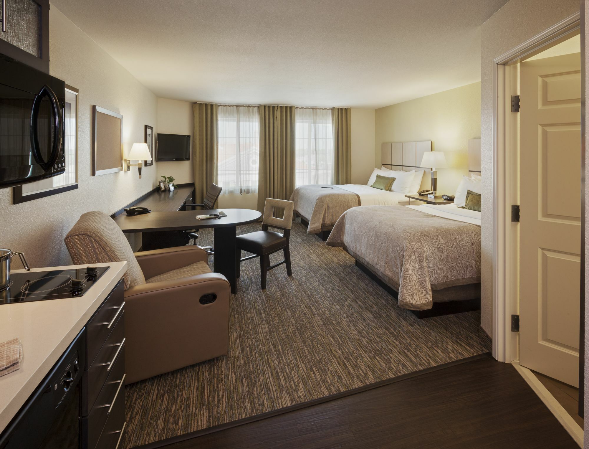 Candlewood Suites Alexandria West By Ihg Ngoại thất bức ảnh